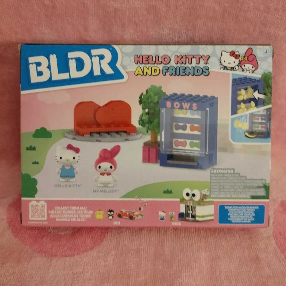 Hello Kitty & Friends BLDR Bow Dispensing Vending Machine Building Blocks Set